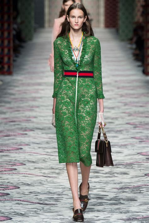 Gucci women's outfits